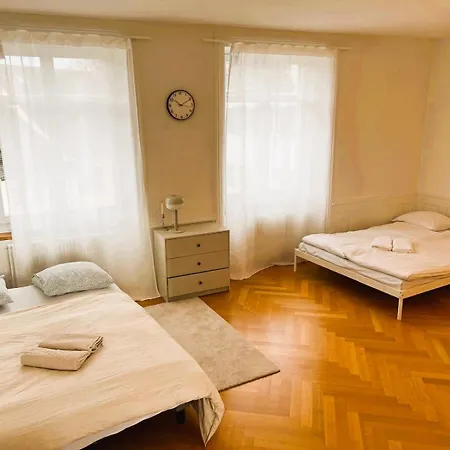 Amazing Flat In Heart Of Old Town Glockenb Zurich