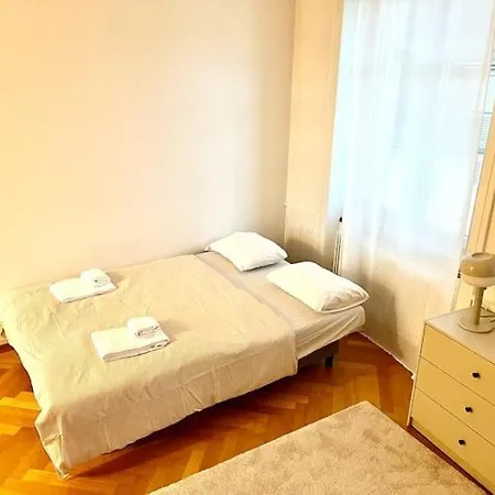 Amazing Flat In Heart Of Old Town Glockenb Appartement *